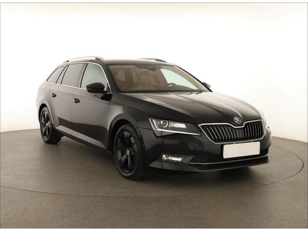 Škoda Superb 2.0 TSI, 4X4, Automat, ČR