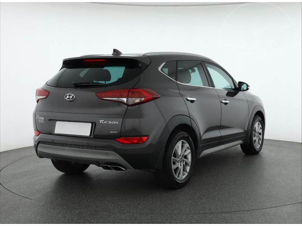 Hyundai Tucson 2.0 CRDi, 4X4, R,1.maj