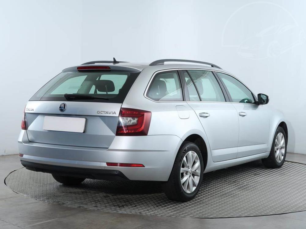 koda Octavia 1.6 TDI, Style, R,1.maj