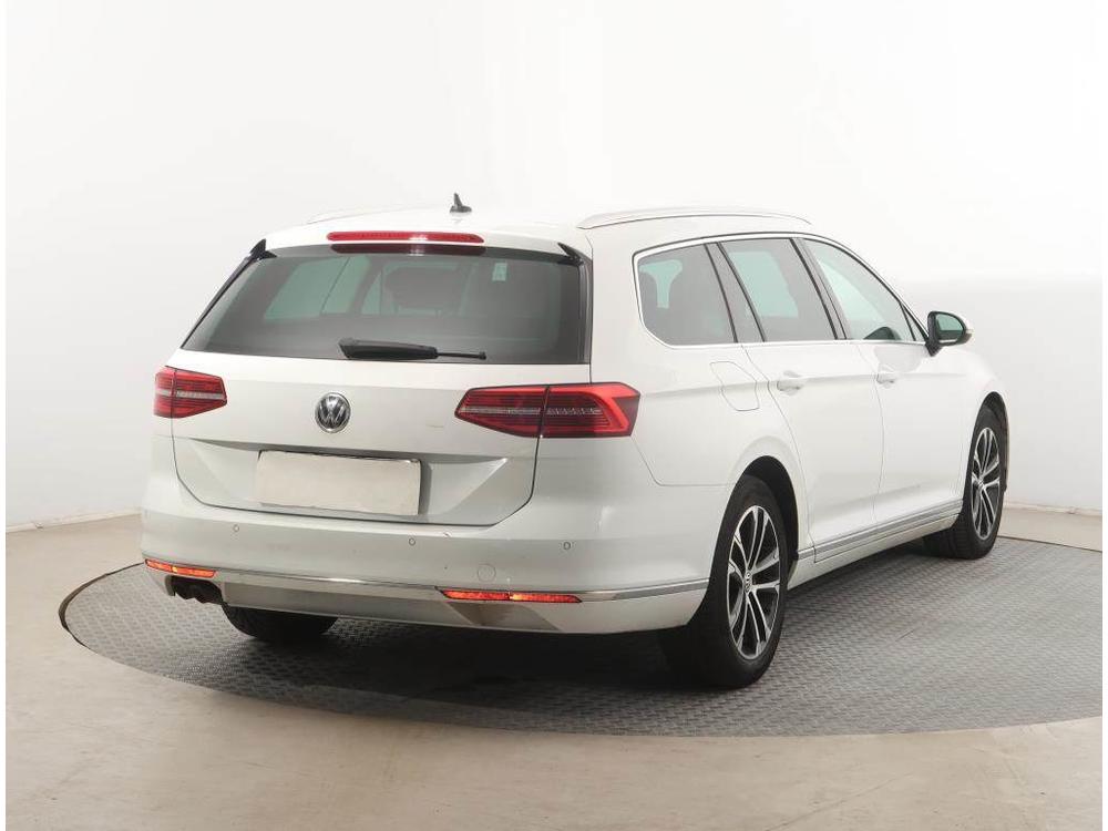 Volkswagen Passat 2.0 TDI, Automat, Ke, Navi