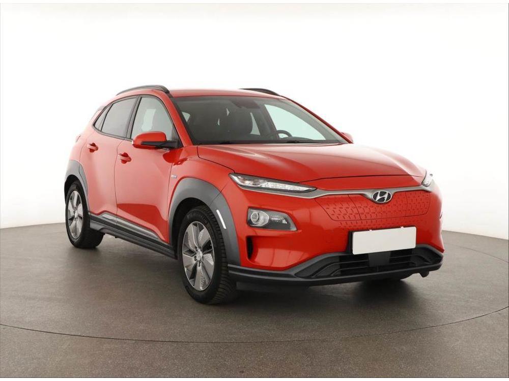 Prodm Hyundai Kona Electric 64 kWh, SoH 100%