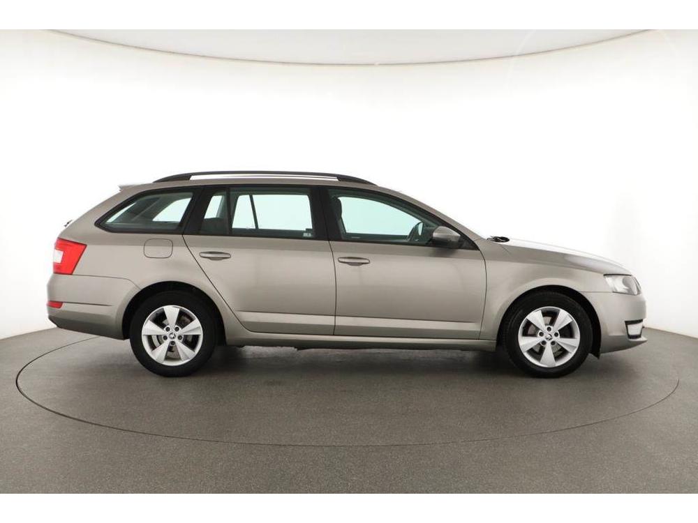 koda Octavia 1.6 TDI, Automat, R,2.maj