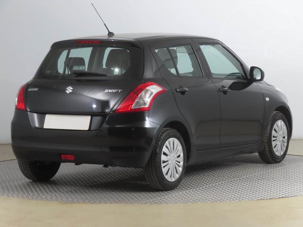 Suzuki Swift 1.2, R,2.maj, Serv.kniha