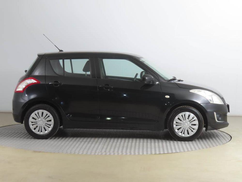 Suzuki Swift 1.2, R,2.maj, Serv.kniha