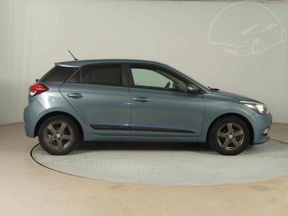 Hyundai i20 1.2, R,2.maj, Serv.kniha