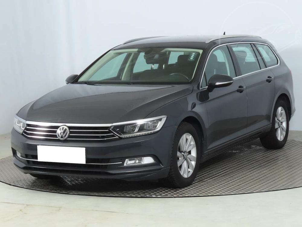 Volkswagen Passat 2.0 TDI, NOVÁ CENA, Serv.kniha