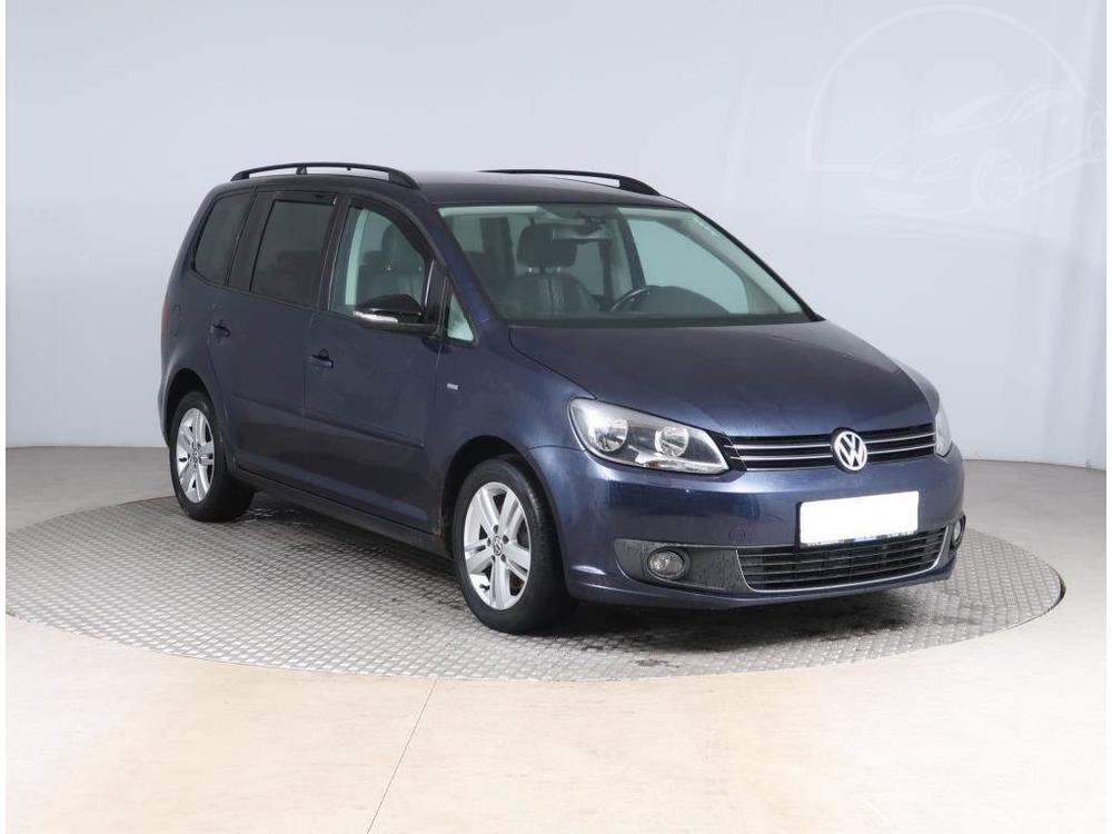 Volkswagen Touran 2.0 TDI, Automatická klima