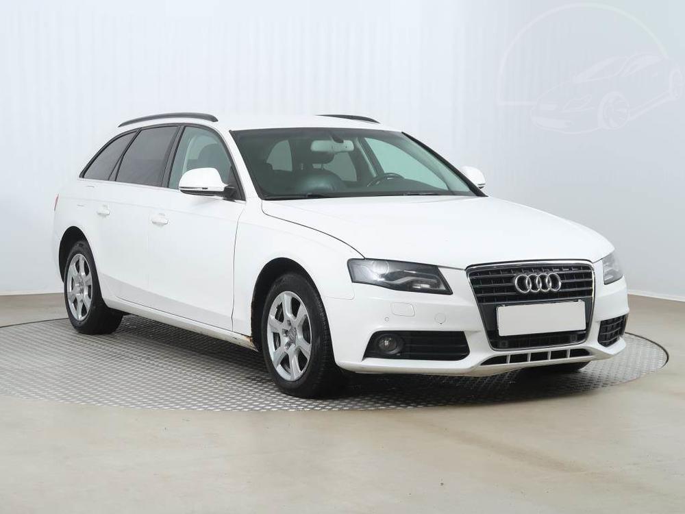 Audi A4 2.0 TDI, Automat, Navi