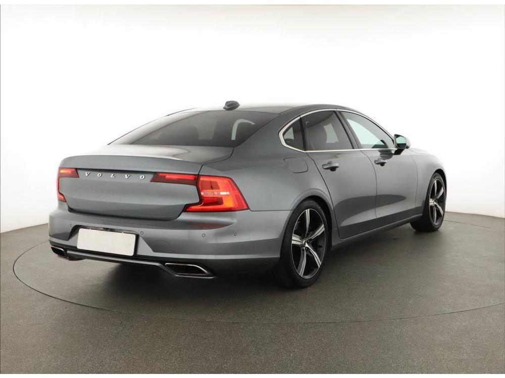 Volvo S90 T6 AWD, NOV CENA, 4X4