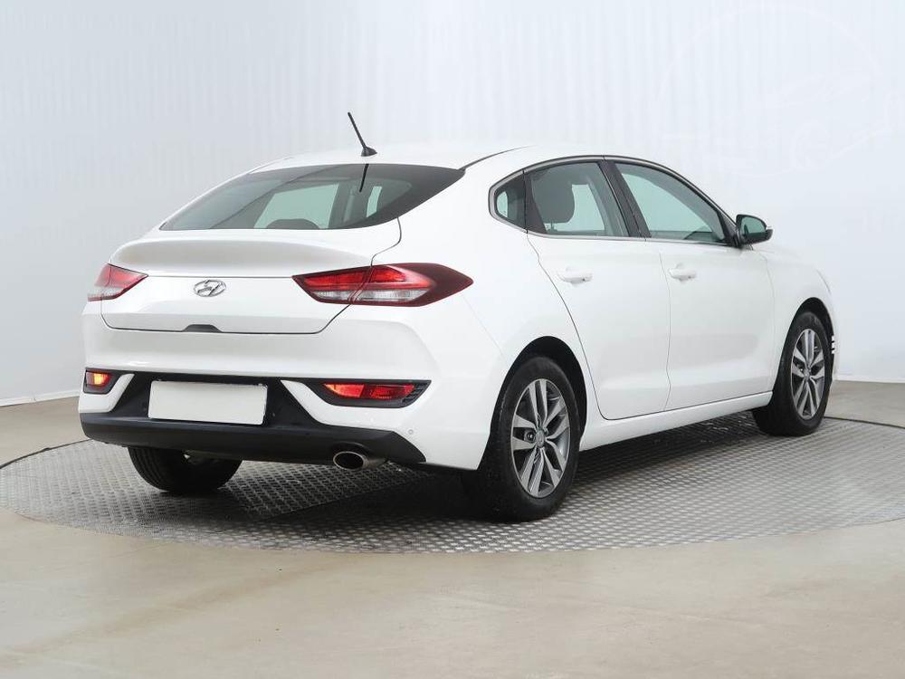 Hyundai i30 1.0 T-GDI, Trikolor, R,1.maj