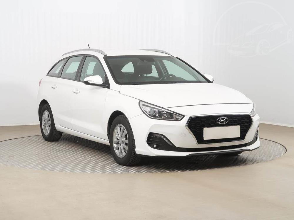 Hyundai i30 1.0 T-GDI, ČR,1.maj