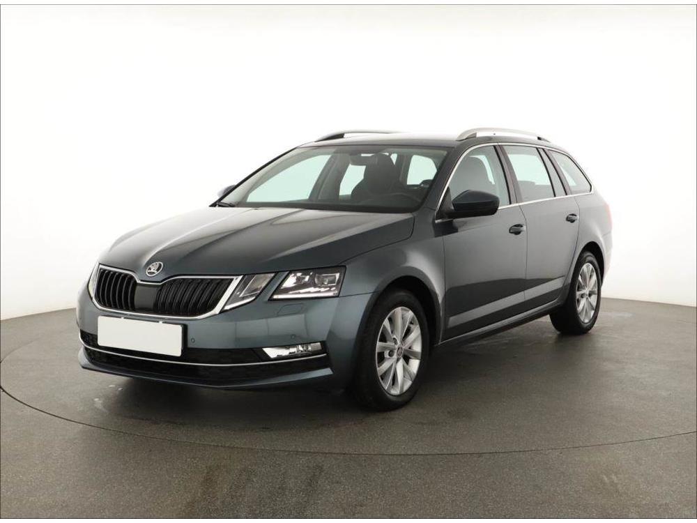 koda Octavia 1.6 TDI, 4X4, R,1.maj