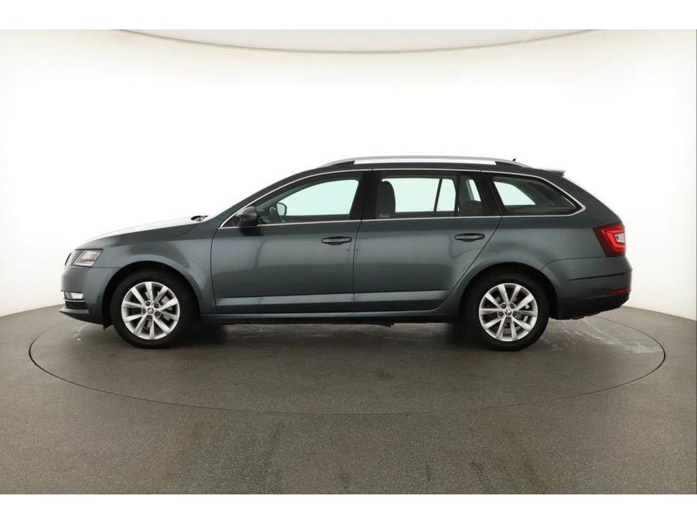 koda Octavia 1.6 TDI, 4X4, R,1.maj