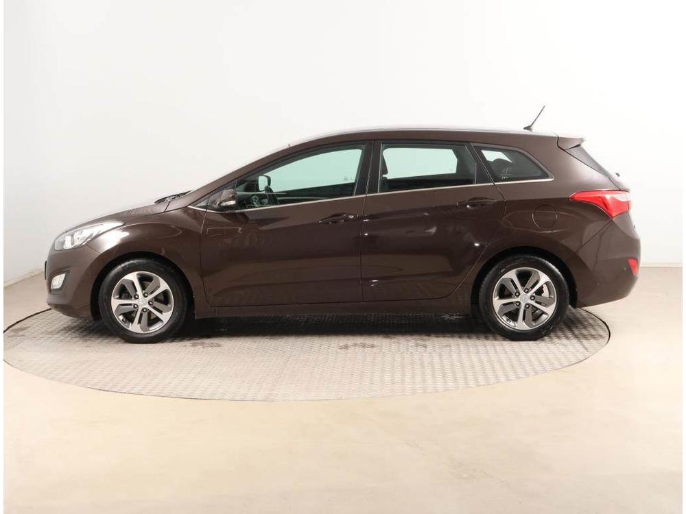 Hyundai i30 1.6 MPI, NOV CENA, R,2.maj