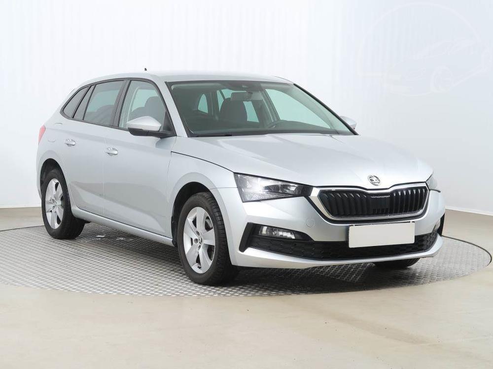 Škoda Scala 1.6 TDI, ČR,1.maj, Klima