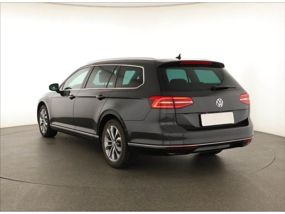 Volkswagen Passat 1.6 TDI, Highline, Automat