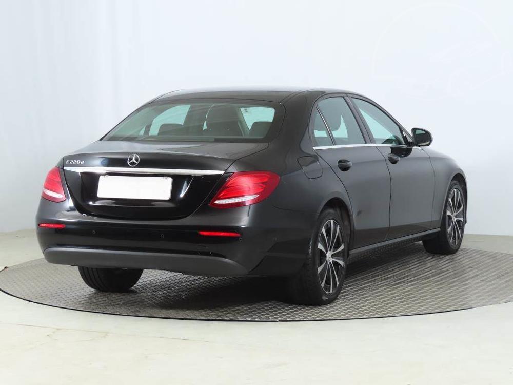 Mercedes-Benz E 220 220 d, Automat, Serv.kniha