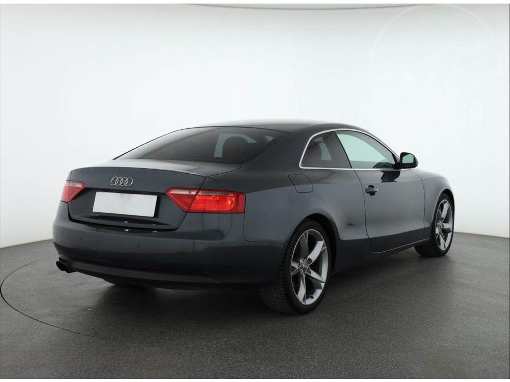 Audi A5 1.8 TFSI, Automatick klima