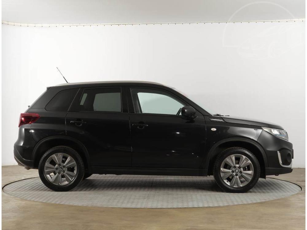 Suzuki Vitara 1.4 BoosterJet, Serv.kniha