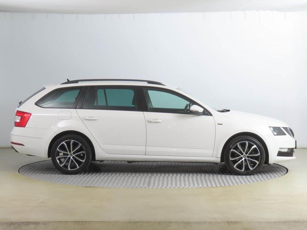 koda Octavia 2.0 TDI, Ambition, Serv.kniha