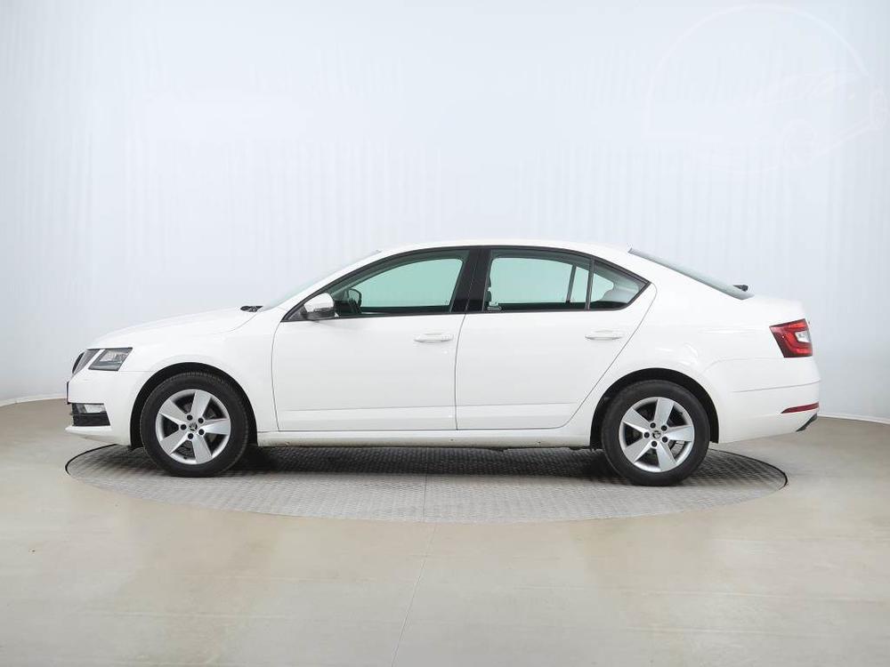 koda Octavia 1.6 TDI, R,1.maj