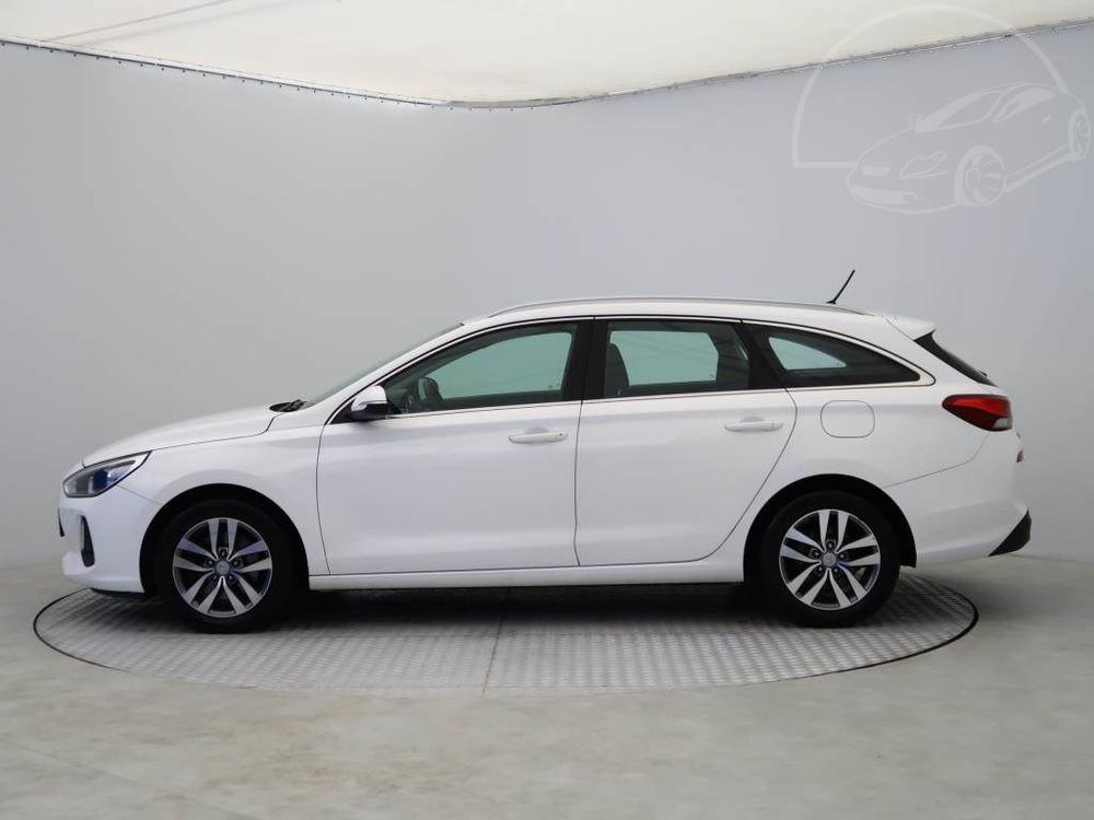 Hyundai i30 1.6 CRDi, Style, Automat