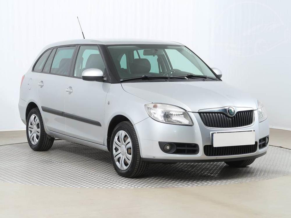 Škoda Fabia 1.2 12V, ČR,2.maj, Serv.kniha