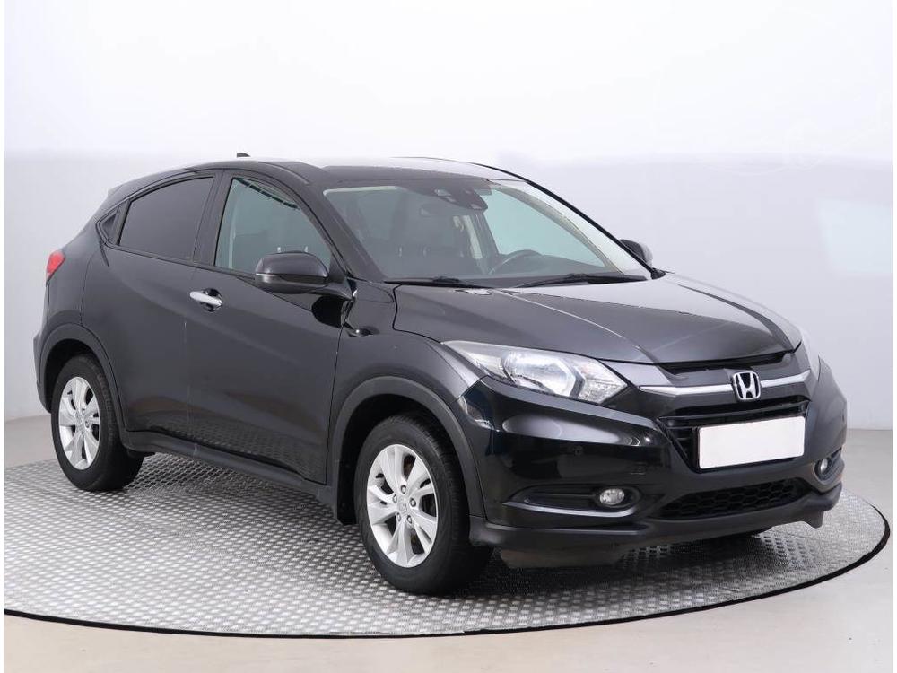 Honda HR-V 1.5 i-VTEC, R,1.maj