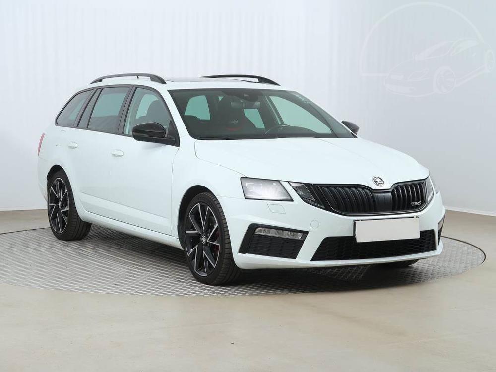 Škoda Octavia RS 2.0 TDI, Automat, Navi