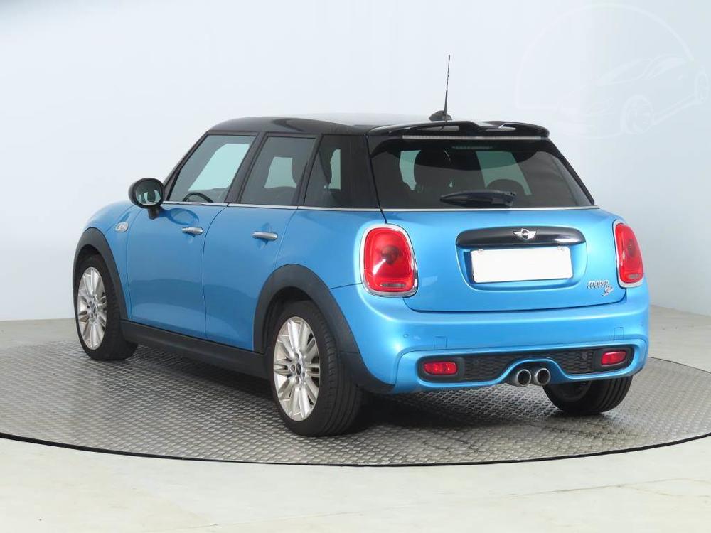 Mini 5-door Cooper SD, Serv.kniha, Ke