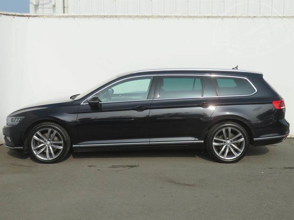 Volkswagen Passat 2.0 TDI, Elegance, NOV CENA