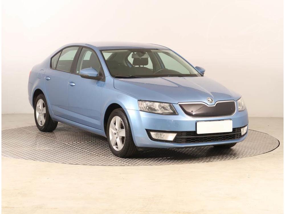 Škoda Octavia 1.2 TSI, Automatická klima