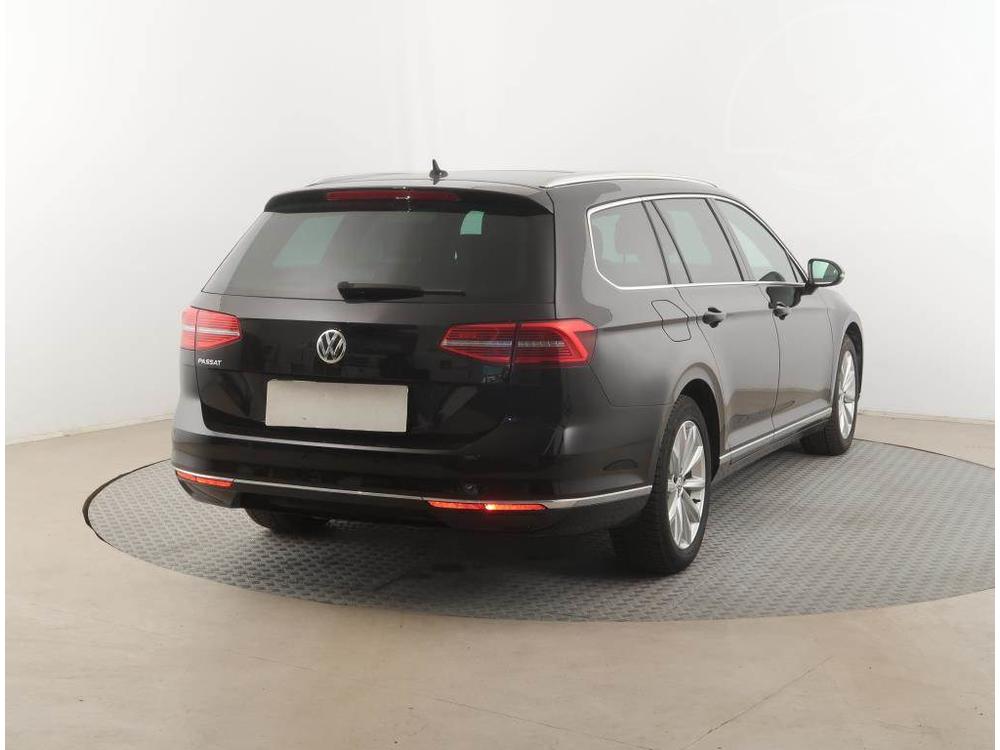 Volkswagen Passat 1.6 TDI, Highline, Automat