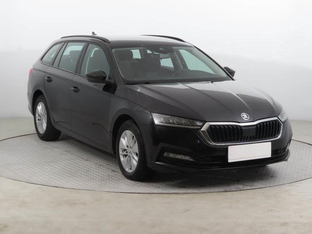 koda Octavia 2.0 TDI, R,2.maj, Serv.kniha