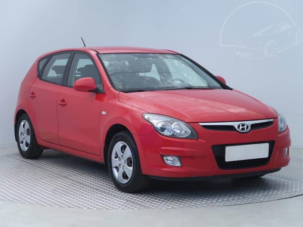 Prodm Hyundai i30 1.4 CVVT, Comfort, R,2.maj