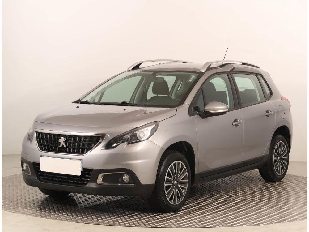 Peugeot 2008 1.2 PureTech, Active Pack, R