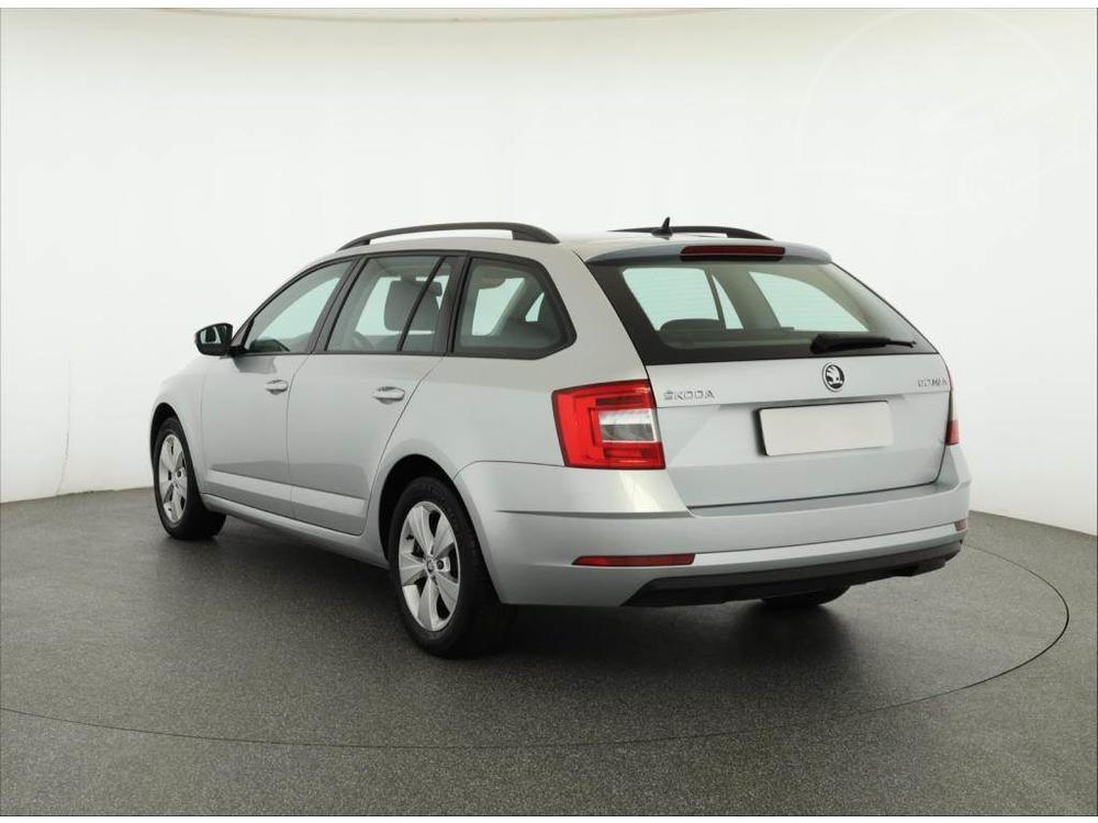 koda Octavia 1.6 TDI, Ambition, R,1.maj