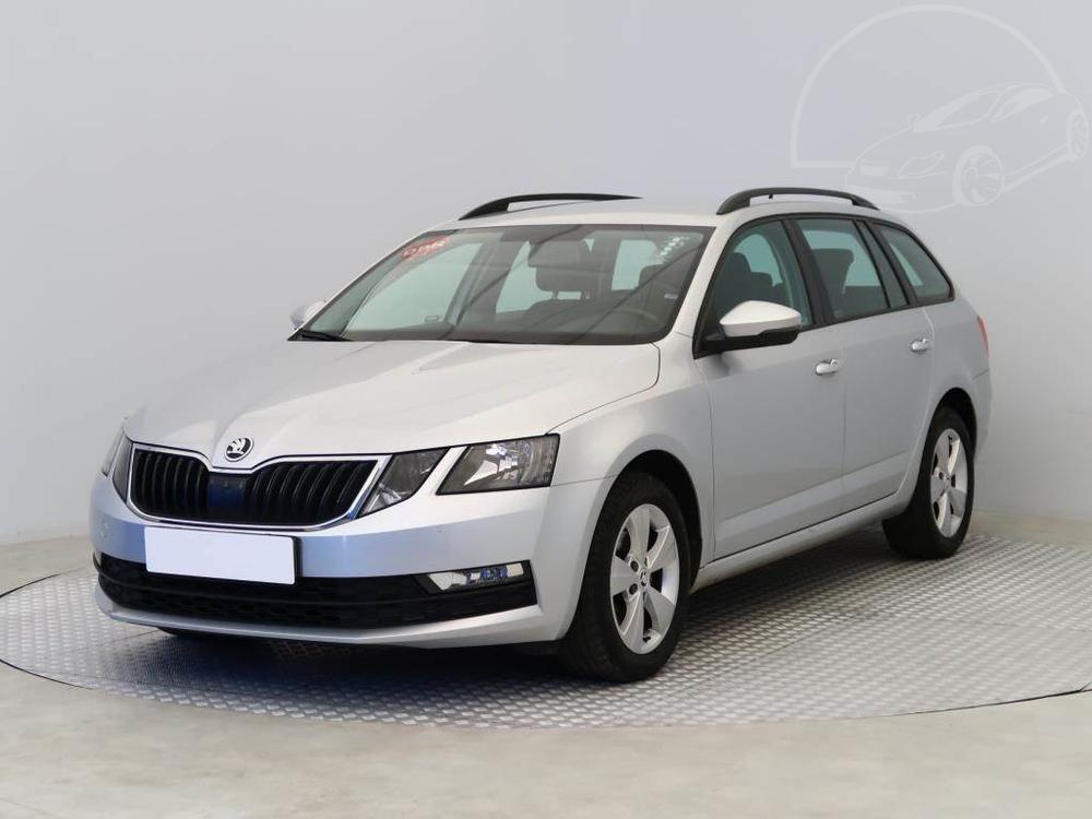 koda Octavia 1.6 TDI, Ambition, R,1.maj