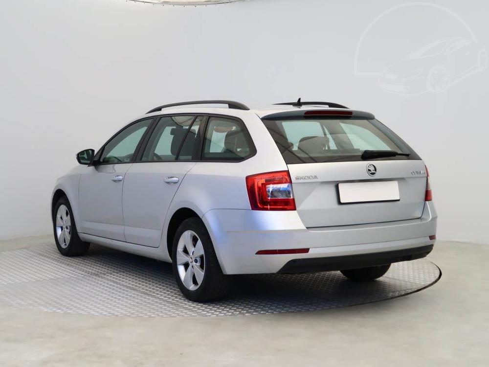 koda Octavia 1.6 TDI, Ambition, R,1.maj