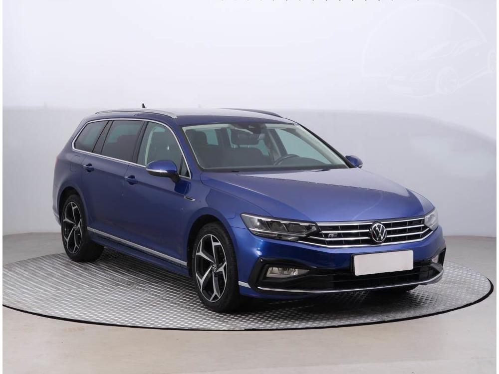 Prodm Volkswagen Passat 2.0 TDI, R-Line, Automat, Navi