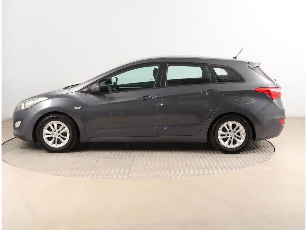 Hyundai i30 1.6 MPI, R,2.maj, Klima