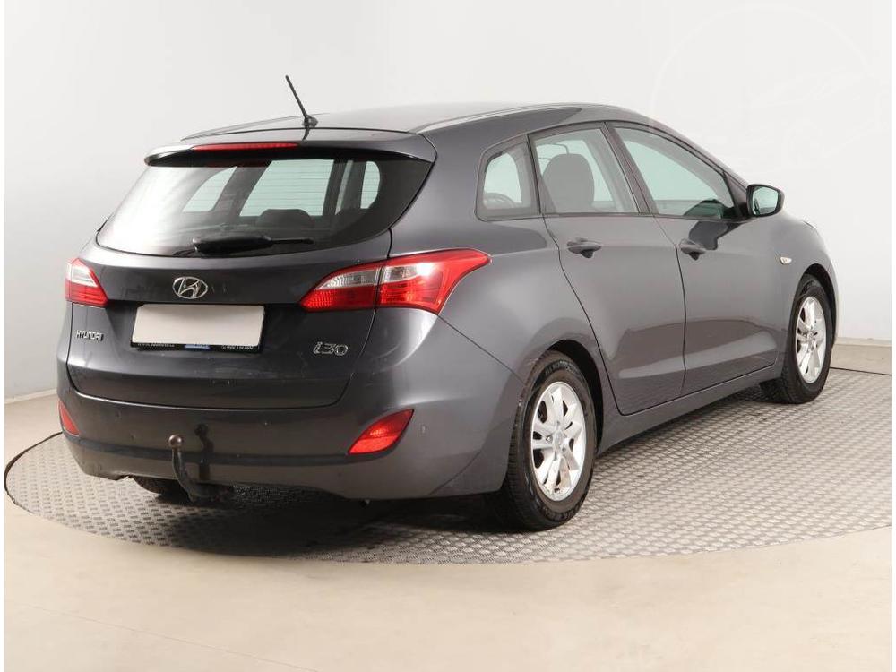 Hyundai i30 1.6 MPI, R,2.maj, Klima