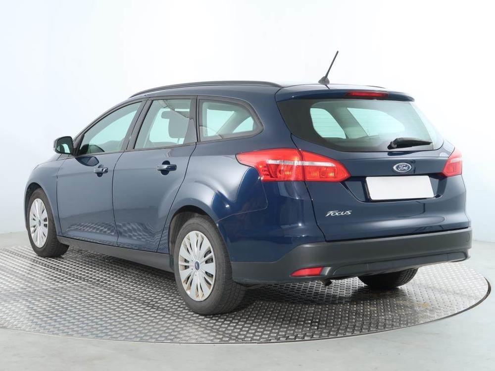 Ford Focus 1.6 i, R,1.maj, Serv.kniha