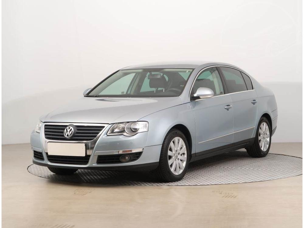 Volkswagen Passat 2.0 TDI, Automatick klima