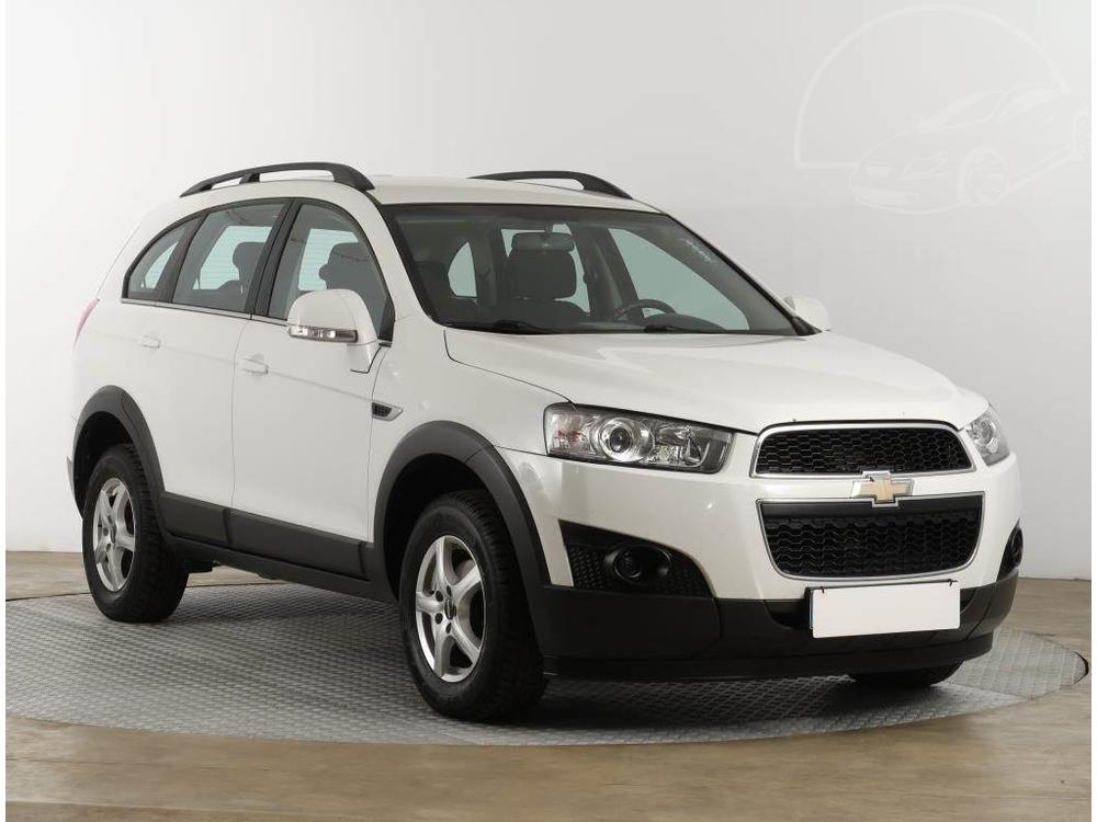 Chevrolet Captiva 2.2 CDTi, 7 míst