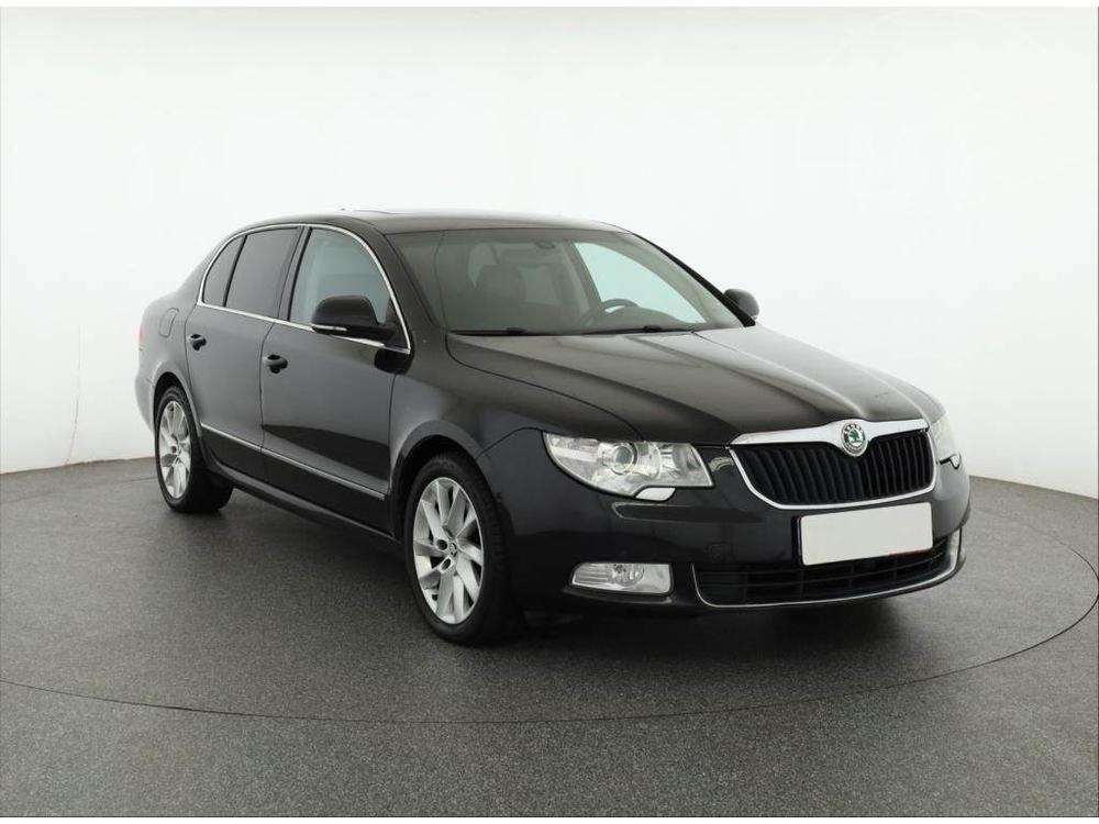 Škoda Superb 2.0 TDI, Navi, Kožené sedačky