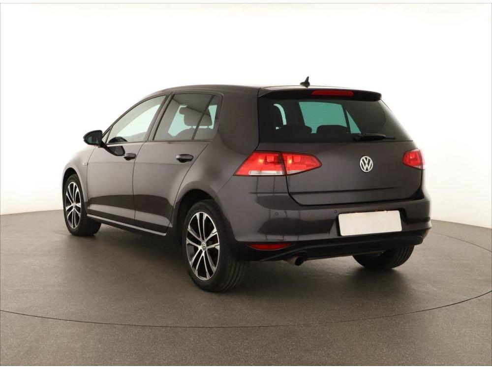 Volkswagen Golf 1.2 TSI, Serv.kniha, Navi