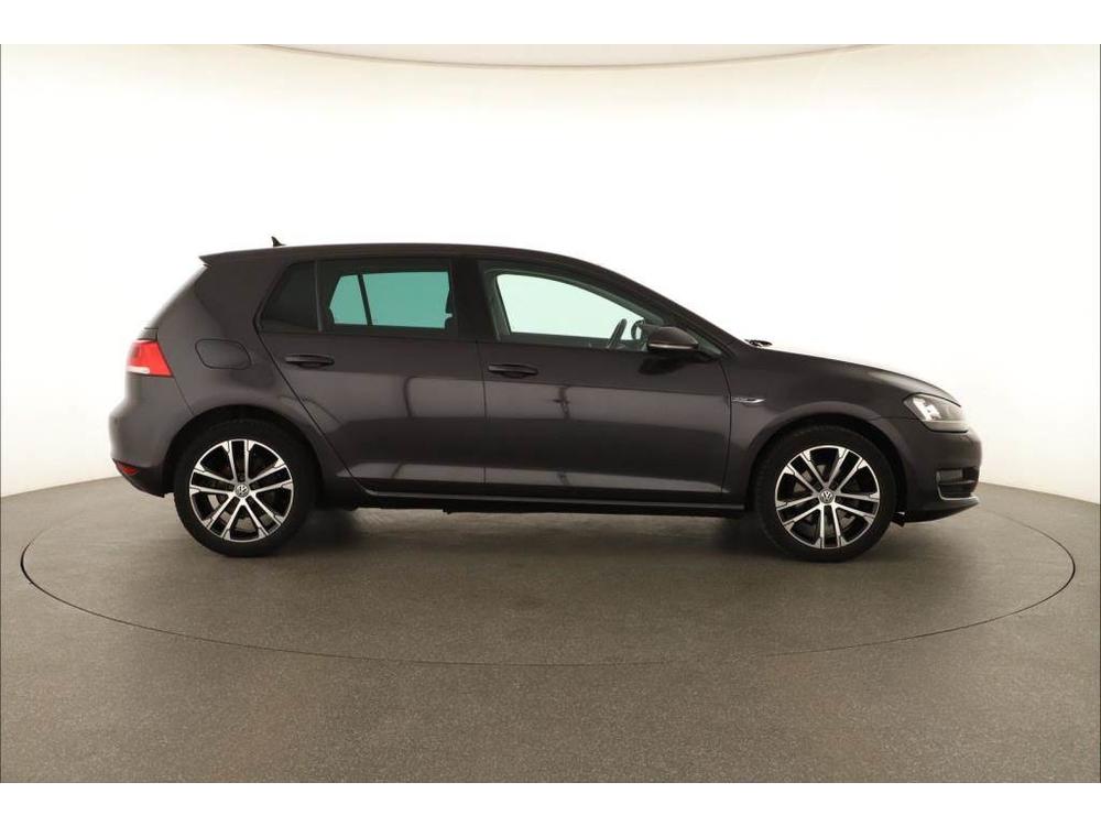 Volkswagen Golf 1.2 TSI, Serv.kniha, Navi