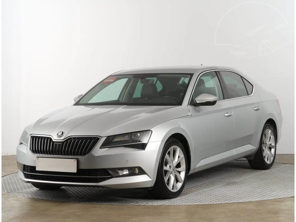 koda Superb 2.0 TDI, Style, NOV CENA