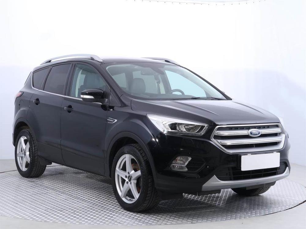 Ford Kuga 1.5 EcoBoost, Business, ČR